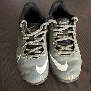 Nike Kids Gray Baseball Cleats
